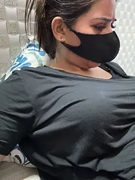 True_Love009 live cam on StripChat
