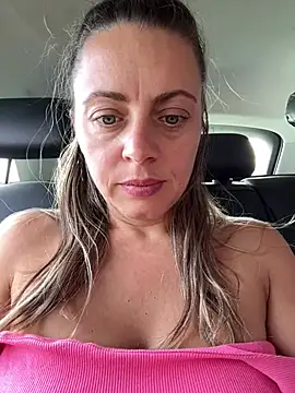 ladywithbigass
