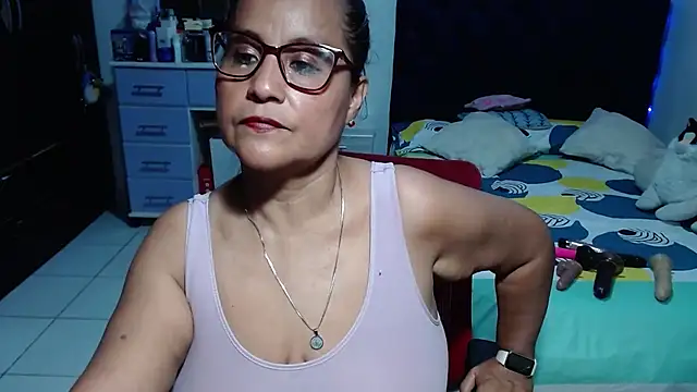 pervert_mommy_ live cam preview