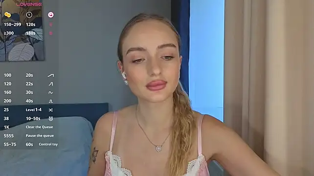 A_delina live cam preview