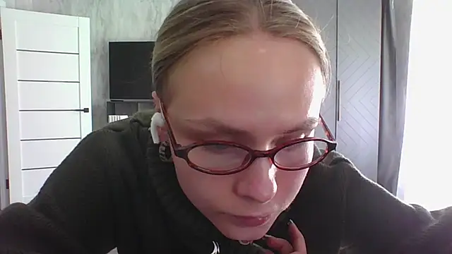 Annie_Cohn