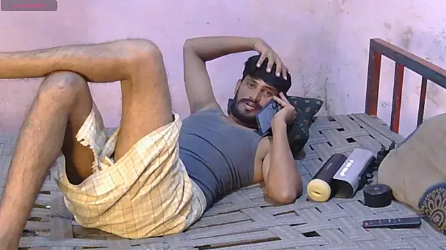 Yuvi_hot