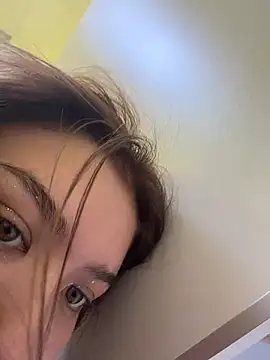 FlashTitsRoyal