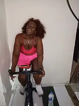 QueenLorena25 webcam