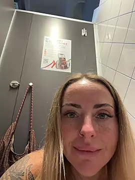 EmaSalis webcam