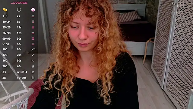 Milounee live cam preview