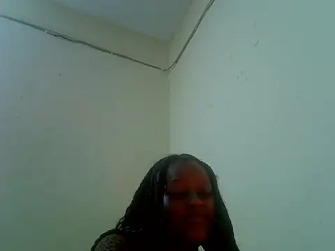 ebony_petite9