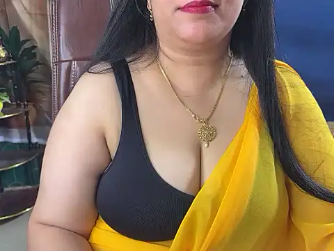 Curvy_Vincy4