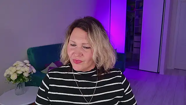 Nina_Weiss