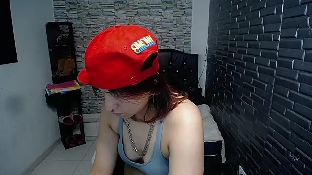 _ammy_red_