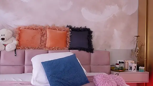 JullyBlair live cam preview
