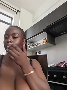 bustytemptress1