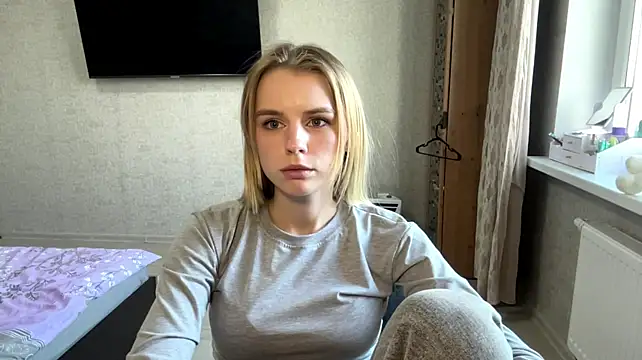 StephenieLandres webcam