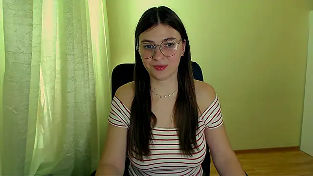 Luna_Lush_