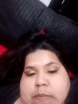 magda_curvy2324