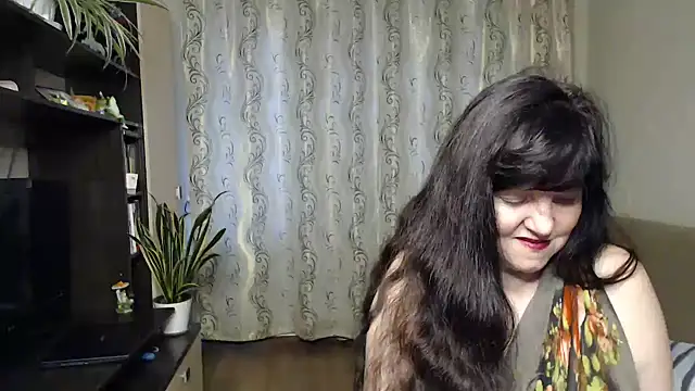Illusionq live cam on StripChat
