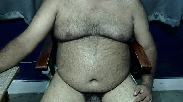 hairysubcub_70 live sex cam