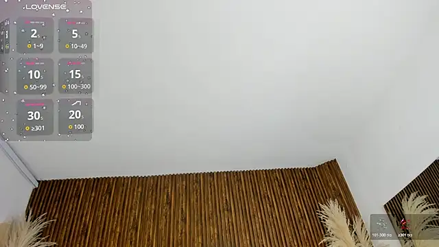 _Cherry_fox live cam preview