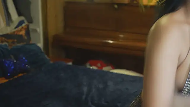 VanessaDoyle live cam preview