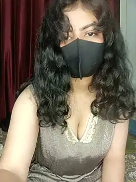 Shreyashram77 live cam on StripChat