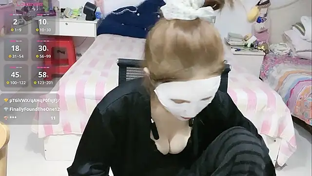 miaomiao-99 live cam on StripChat