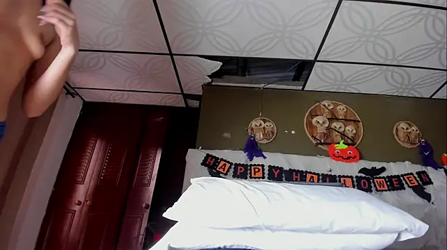 Mia_scarlet69