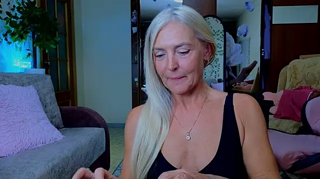 amelia_blondy