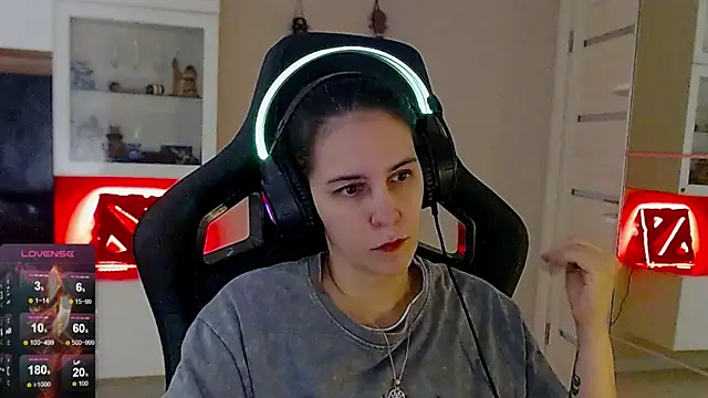 Irwi_Tomboy live cam preview