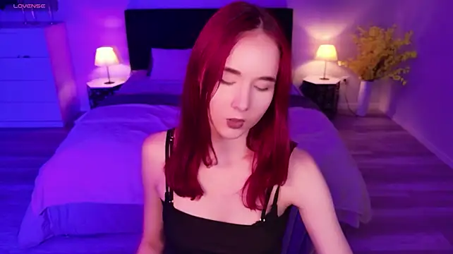 MarilynFire live cam preview