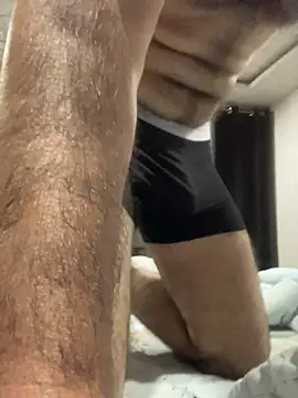 hairy_macho90