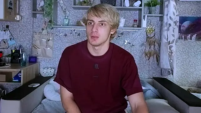 BloodyBlondiee