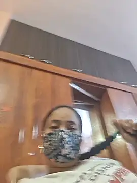 layatamil live cam preview