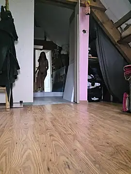 Lina_lou4 live cam preview