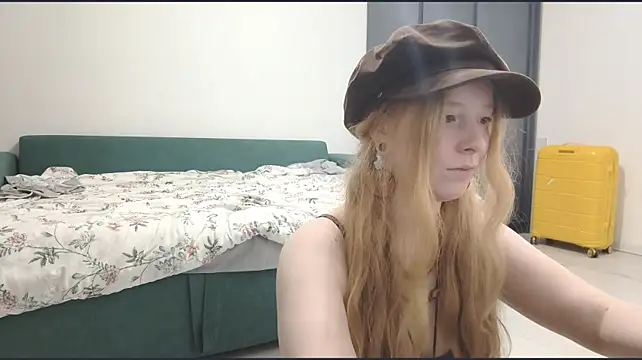 KateVibe_01 webcam