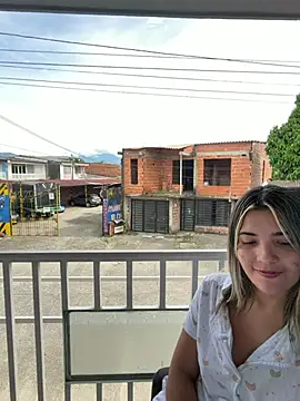 Sarita-candy live sex cam