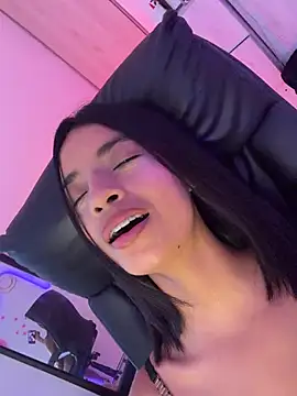 Annacherry_77