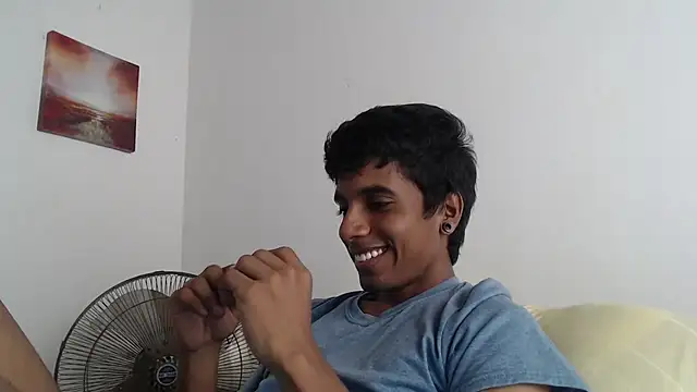 stevenosori live cam on StripChat