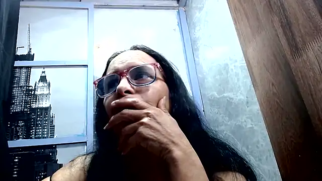 Nastylatinaxxx live cam on StripChat