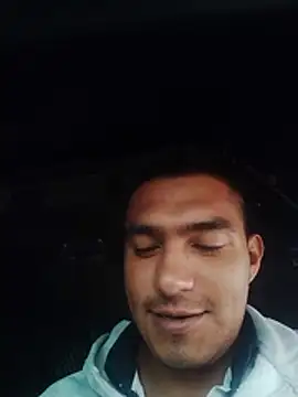 PonchoMota live cam on StripChat