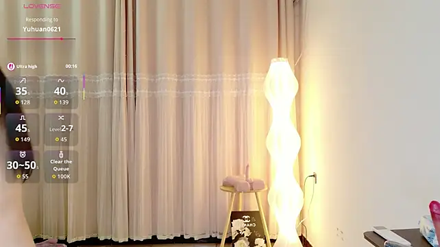 BoxedGyre- live sex cam