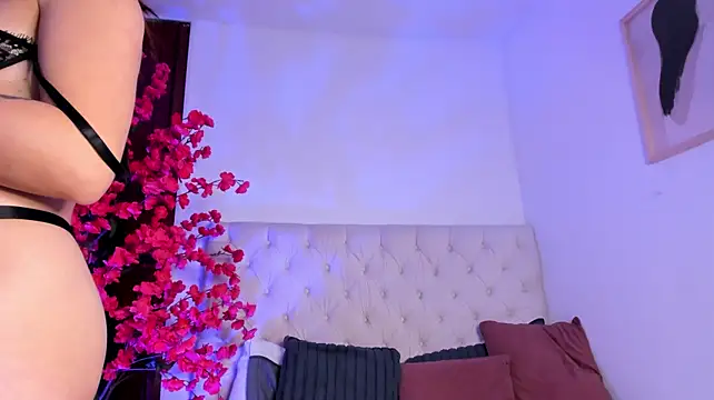 Madison_Blake01