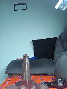 Petite_Lola8