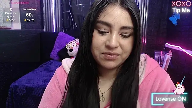 coraline_sun live cam preview