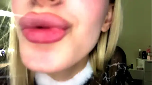 TanekaAmela