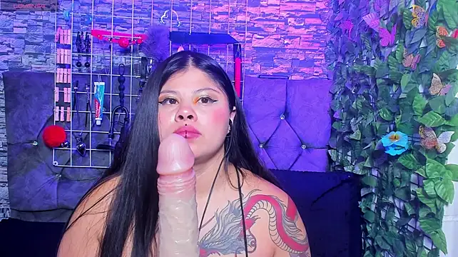 Zoee_Bronww live cam preview