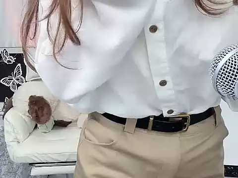 XiaoPiPi8888 live cam preview