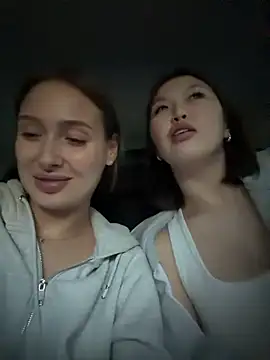 adult cam show Coconut Milk