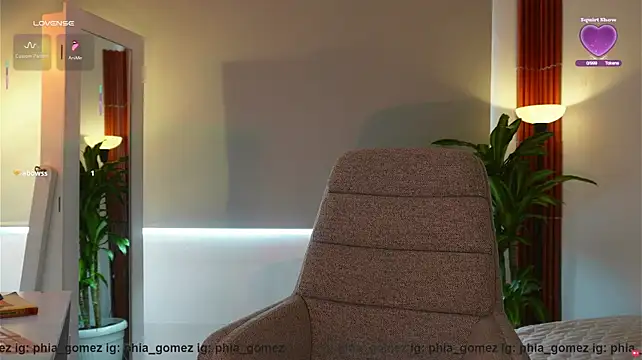 whitneyhot webcam