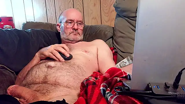 snickers1 (M grandpa) - to jerk off