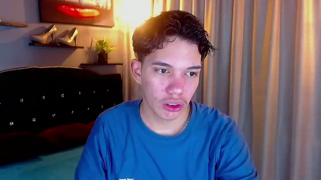 haku_nayro webcam